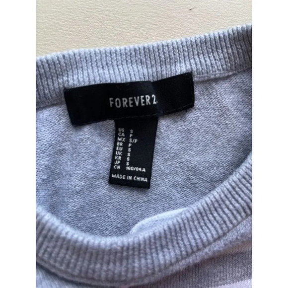 Forever 21 Gray & White Stripe Sweater S - Picture 4 of 4